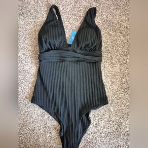 CupShe Women's Black Bathing Suit One Piece Swimwear NWT Beach Vacation Large L